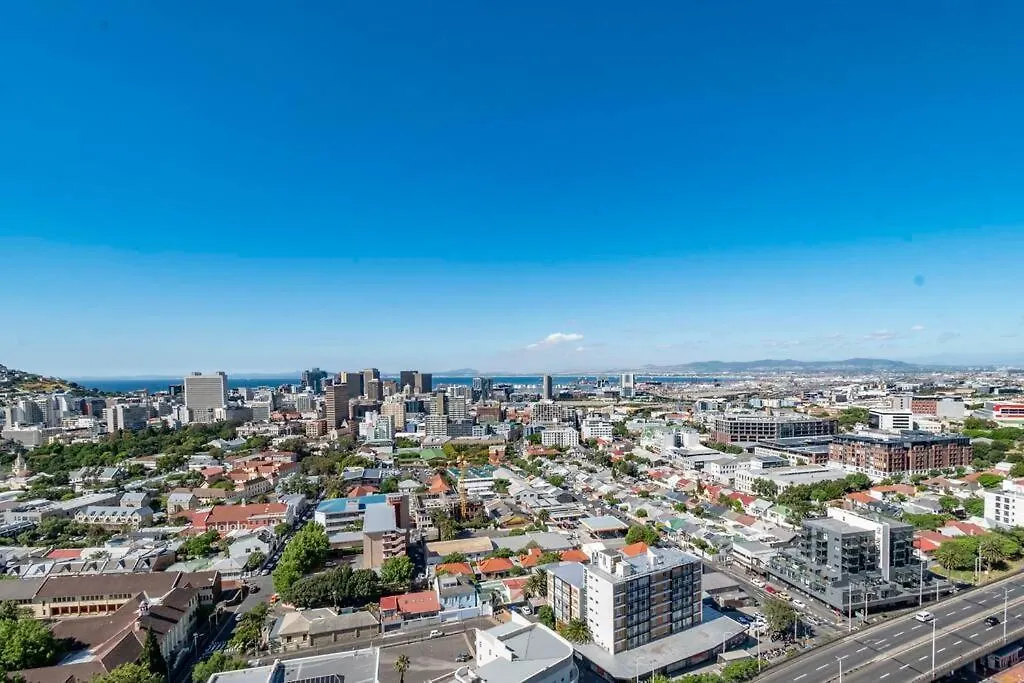 2 Bed Apartment - Breathtaking Views - 20Th Floor Le Cap Afrique du Sud