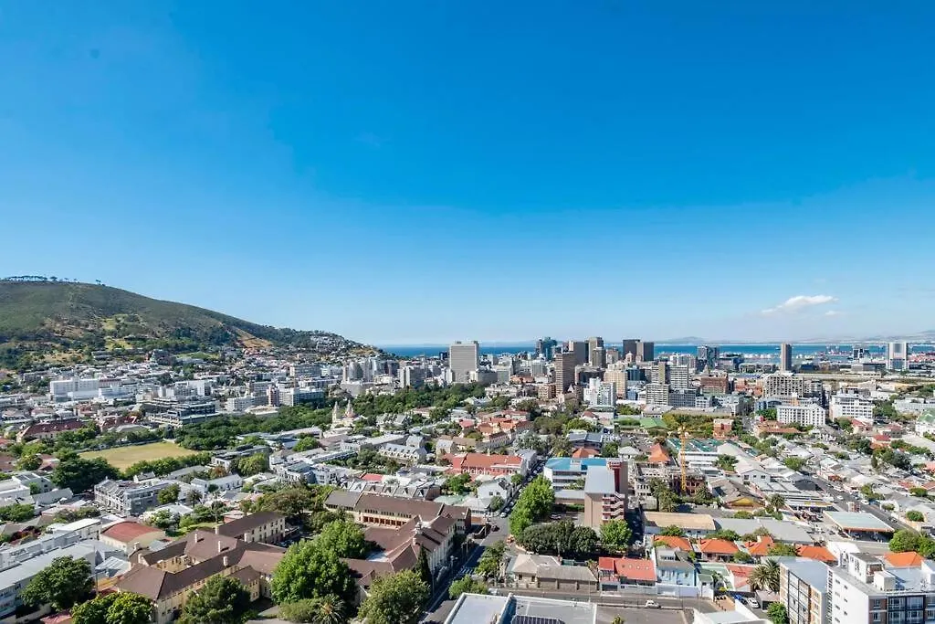 2 Bed Apartment - Breathtaking Views - 20Th Floor Le Cap