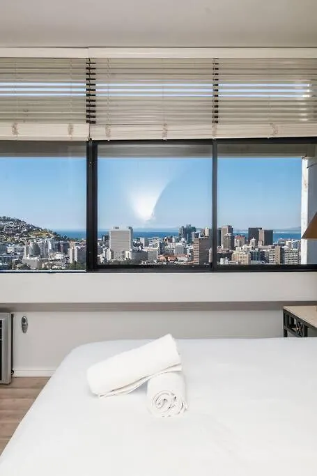 2 Bed Apartment - Breathtaking Views - 20Th Floor Le Cap
